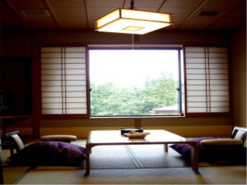 Futarishizuka Hotel โคมางาเนะ ภายนอก รูปภาพ